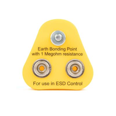 BP210M5 (UK, 2 x 10mm studs, 1 x M5 post, 1 meg-ohm resistor)
