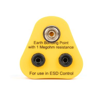 BP2JEU (Euro, 1 x 10mm stud, 2 x banana sockets, 1 meg-ohm resistor)