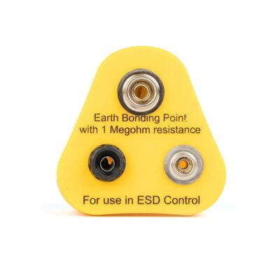 BP3SEU (Euro, 1 x 10mm stud, 1 x 7mm stud, 1 x banana socket and 1 meg-ohm resistor)